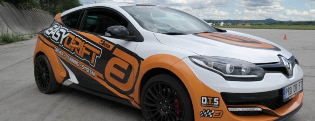 drift špeciál Renault Megane RS