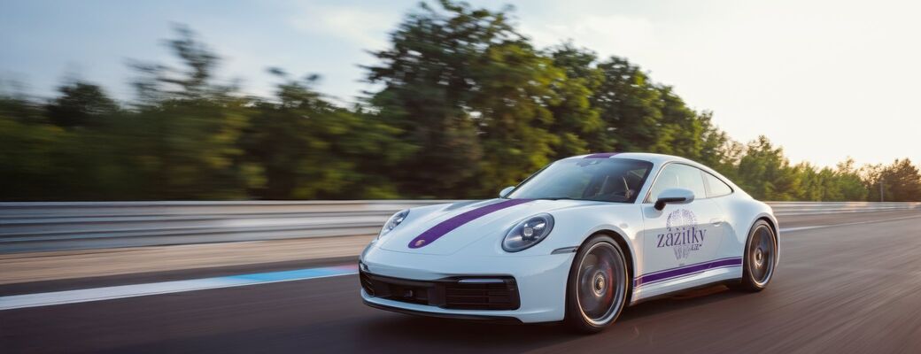 Porsche 911 Carrera 4S v designu Zážitky.sk