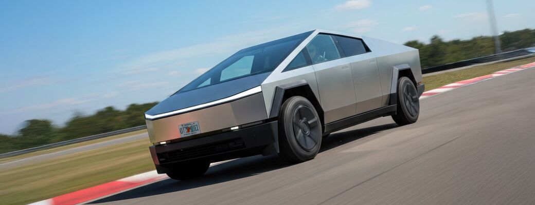 Ikonický Tesla Cybertruck vo verzii Cyberbeast.