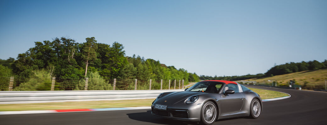 Porsche 911 Carrera 4 Targa