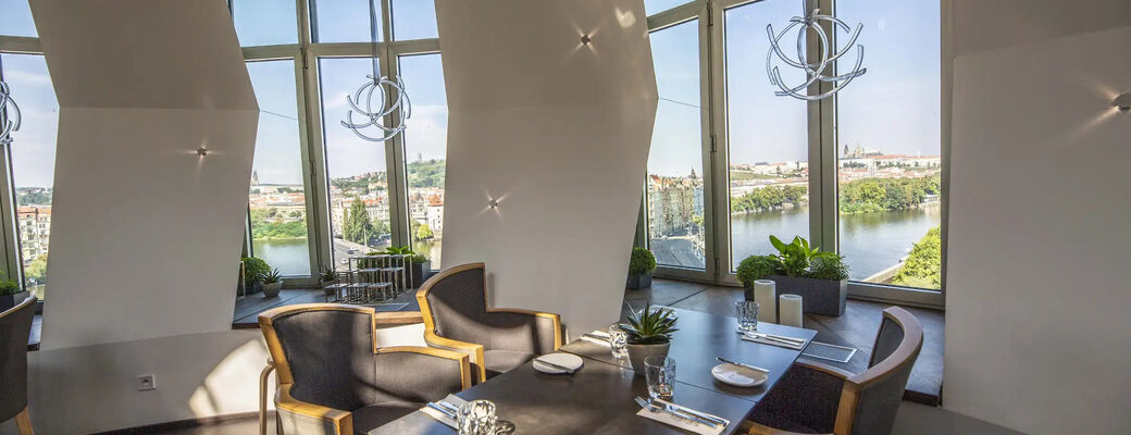 Výhľad z reštaurácie je úchvatný.