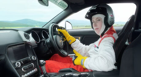 Jazda pre juniora v Porsche 911 GT3 či Mustangu GT V8