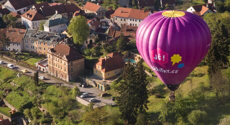 Panoráma so zážitkovým balónom.