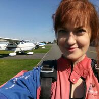 Lucie Vajnerová na tandemovom zoskoku padákom