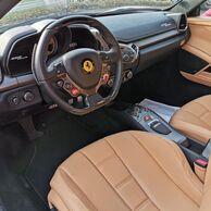 Daniel Kubina (Ludgeřovice, 40) na Jazde vo Ferrari na Morave