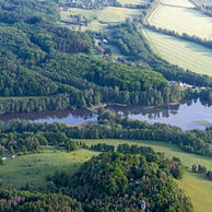 Miloš Kleiner (Velké Petrovice u Police nad Metují, 70) na lete balónom