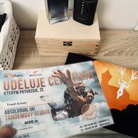 Tomáš Krásný (Nový Bor, 27) na tandemovom zoskoku padákom