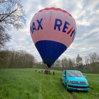 účastník zážitku (Praha, 70) na lete balónom