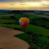 VLADIMIRA Durtova (Ostrov, 48) na lete balónom