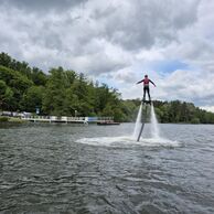 Lukáš Ridzoň (Ostrava, 38) na Flyboardingu