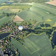 Kateřina Laštovková (Plzeň, 52) na Pobyt na hrade s polpenziou a letom teplovzdušným balónom